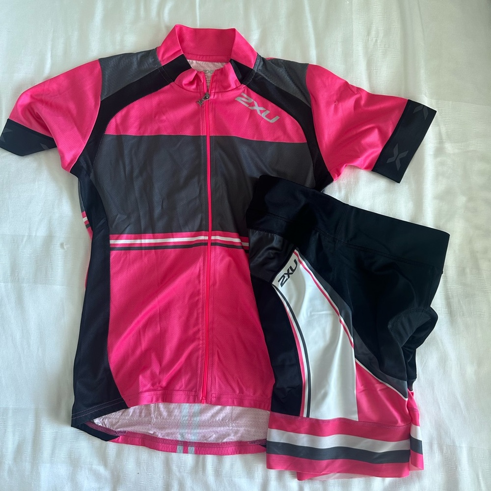 2XU cycling set women Pink